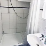 Khorsandi Eins *
